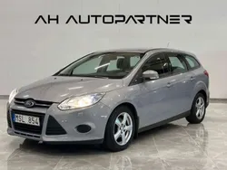Grå Begagnad 2012 Ford Focus Trend Kombi | 39 900 kr (Marknadspris)