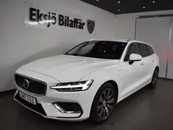 Vit Begagnad 2021 Volvo V60 Inscription Kombi | 327 500 kr (Marknadspris)