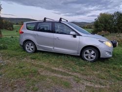 Silver Begagnad 2011 Renault Grand Scénic III Minibuss | 40 000 kr (Marknadspris)