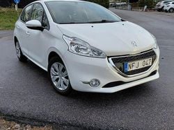 Begagnad 2012 Peugeot 208 Halvkombi | 67 000 kr (Marknadspris)