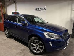 Blå Begagnad 2015 Volvo XC60 Ocean Race SUV | 159 900 kr (Marknadspris)