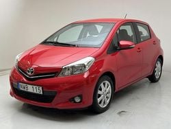 Röd Begagnad 2012 Toyota Yaris Active | 105 000 kr (Lite dyr)