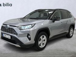 Silver Begagnad 2020 Toyota RAV4 Hybrid Active SUV | 314 900 kr (Marknadspris)