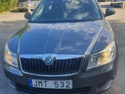 Grå Begagnad 2011 Skoda Octavia Ambiente Kombi | 34 000 kr (Superpris)