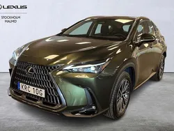Grön Begagnad 2024 Lexus NX350h Business Edition SUV | 489 000 kr (Marknadspris)
