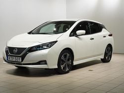 Vit Begagnad 2021 Nissan Leaf N-Connecta Halvkombi | 154 800 kr (Superpris)