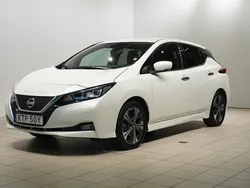 Vit Begagnad 2021 Nissan Leaf N-Connecta Halvkombi | 154 800 kr (Superpris)