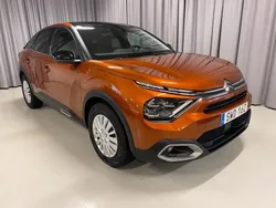 Orange Begagnad 2021 Citroën e-C4 Exclusive Halvkombi | 209 700 kr (Bra pris)