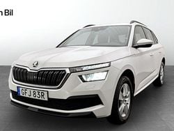Vit Begagnad 2023 Skoda Kamiq Ambition SUV | 229 900 kr (Marknadspris)