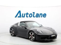 Jet black metallic Begagnad 2024 Porsche 911 Targa 4S Cab | 2 095 000 kr