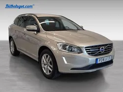 Brun Begagnad 2017 Volvo XC60 Momentum SUV | 224 900 kr (Bra pris)