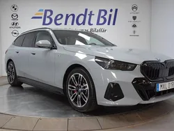 Brooklyn grey metallic Begagnad 2024 BMW 530e M Sport Kombi | 744 500 kr (Lite dyr)