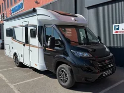 Svart/vit Ny 2025 Buerstner Limited T Van | 989 900 kr
