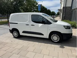 Vit Begagnad 2022 Toyota Proace City Van | 120 000 kr (Superpris)