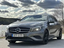 Grå Begagnad 2013 Mercedes A200 Halvkombi | 134 000 kr (Dyr)