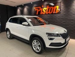 Vit Begagnad 2018 Skoda Karoq Business Line SUV | 219 000 kr (Marknadspris)