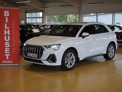 Vit Begagnad 2023 Audi Q3 S-Line SUV | 439 000 kr