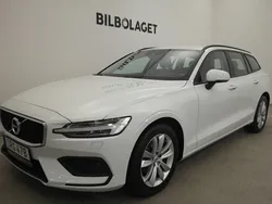 Vit Begagnad 2019 Volvo V60 Momentum Kombi | 269 800 kr (Marknadspris)