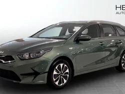 Grön (green) Ny 2025 Kia Ceed Sportswagon 2 Kombi | 254 600 kr (Marknadspris)