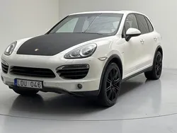 Vit Begagnad 2011 Porsche Cayenne SUV | 160 000 kr
