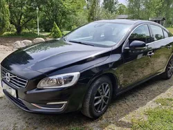 Svart Begagnad 2015 Volvo S60 Momentum Sedan | 98 000 kr (Superpris)