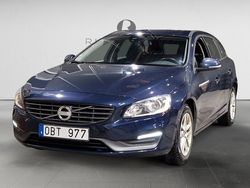 Blå Begagnad 2013 Volvo V60 Kinetic Kombi | 119 900 kr (Marknadspris)