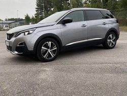 Grå Begagnad 2019 Peugeot 5008 Minibuss | 239 000 kr (Bra pris)