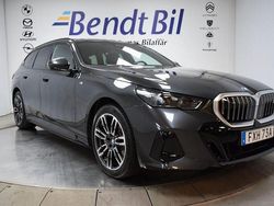 Sophisto grey brilliant effect Begagnad 2024 BMW i5 M Sport Sedan | 709 500 kr
