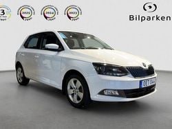 Vit Begagnad 2016 Skoda Fabia Style Halvkombi | 89 990 kr (Bra pris)