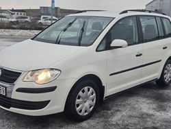 Begagnad 2008 VW Touran Minibuss | 21 500 kr