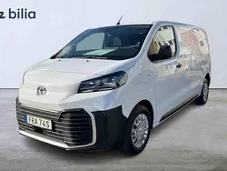 Vit Begagnad 2024 Toyota Proace Van | 489 900 kr