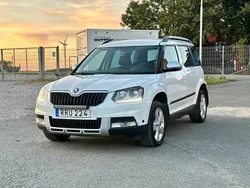 Vit Begagnad 2015 Skoda Yeti Outdoor SUV | 99 900 kr (Marknadspris)