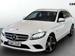 Vit (white) Begagnad 2021 Mercedes C300e Kombi | 269 900 kr