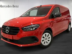 Röd Begagnad 2023 Mercedes eCitan | 379 900 kr