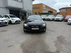 Blå Begagnad 2011 BMW 530 Sedan | 104 900 kr
