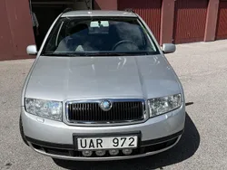 Silver Begagnad 2003 Skoda Fabia Kombi | 15 000 kr (Marknadspris)