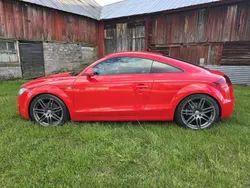 Röd Begagnad 2010 Audi TT Sportkupé | 136 000 kr (Marknadspris)