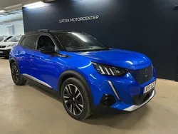 Blå Begagnad 2020 Peugeot e-2008 GT SUV | 199 900 kr (Marknadspris)