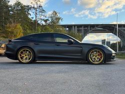 Svart Begagnad 2018 Porsche Panamera Turbo Sedan | 799 000 kr (Dyr)