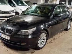 BMW 523