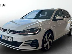 Vit Begagnad 2018 VW Golf VII GTI Kombi | 239 000 kr (Marknadspris)