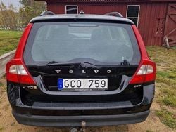 Svart Begagnad 2008 Volvo V70 Kinetic Kombi | 30 000 kr (Superpris)