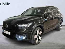 Svart Begagnad 2024 Volvo XC40 Single Motor Extended Range SUV | 439 000 kr