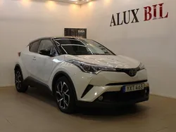 Vit Begagnad 2019 Toyota C-HR Edition SUV | 225 000 kr (Marknadspris)