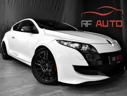 Vit Begagnad 2010 Renault Mégane Coupé R.S. Sportkupé | 159 900 kr
