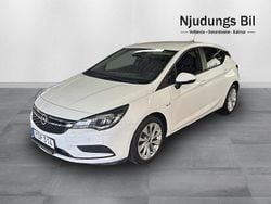 Vit Begagnad 2018 Opel Astra Halvkombi | 134 900 kr (Lite dyr)