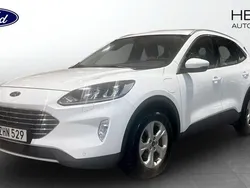 Vit (white) Begagnad 2021 Ford Kuga Titanium SUV | 259 900 kr (Marknadspris)