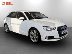 Vit Begagnad 2019 Audi A3 Proline Sedan | 189 900 kr (Bra pris)