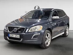 Mörkgrå (grå) Begagnad 2013 Volvo XC60 R-Design SUV | 129 900 kr (Bra pris)