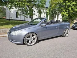 Grå Begagnad 2010 VW Eos Cab | 25 000 kr